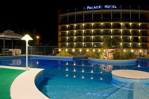 Palace 4*